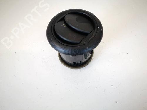 air-vent-nissan-nv200-van-2010-32960357 main image