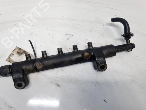Used Injection rail Injection rail NISSAN PRIMERA Hatchback (P12) 2.2 Di (126 hp) 35546662 35546662