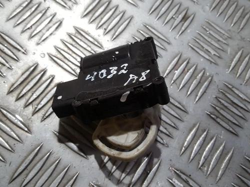 electronic-module-audi-a8-d3-4e2-4e8-2002-2003-2004-2005-2006-2007-2008-2009-2010-33501378 main image