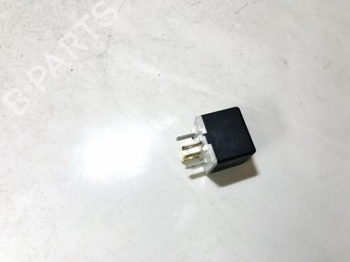 Electronic sensor OPEL ZAFIRA A MPV (T98) 2.0 DI 16V (F75) | BP33075370M84 - Image 3