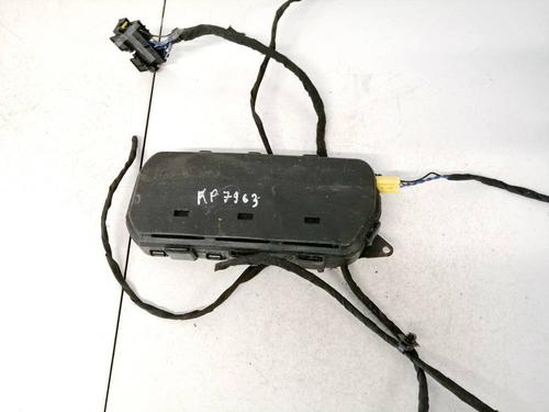 BP32597187O1 main image