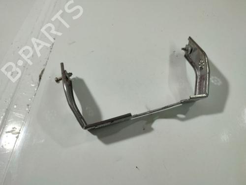 Used Support JAGUAR X-TYPE I (X400) 2.1 V6 (156 hp) 32533708