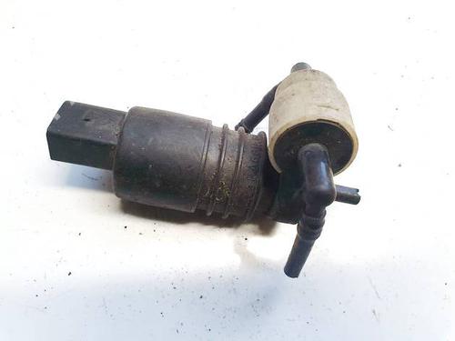 Used Washer pump Washer pump VW PASSAT B7 (362) 1.6 TDI (105 hp) 34899452 34899452