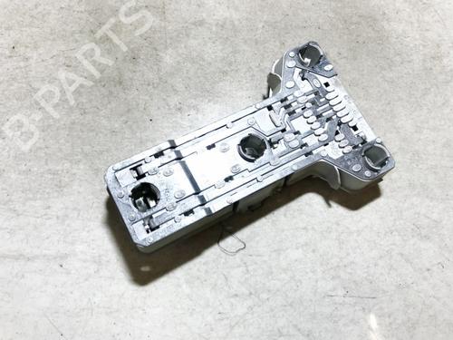 Used Lamp holder Lamp holder VW PASSAT B5 Variant (3B5) 1.9 TDI (115 hp) 35646371 35646371