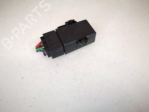 Used Electronic module SKODA SUPERB II (3T4) 2.0 TDI (170 hp) 32611818