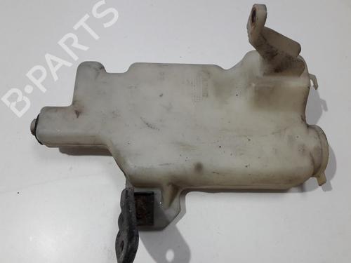 Used Windscreen washer tank Windscreen washer tank MAZDA 121 II (DB) 1.3 16V (DB3PA) (53 hp) 35835160 35835160