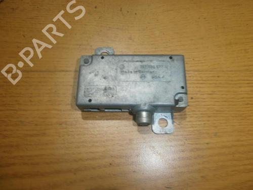 Used Electronic module Electronic module VW PASSAT B3/B4 Variant (3A5, 35I) 2.0 (115 hp) 33483156 33483156