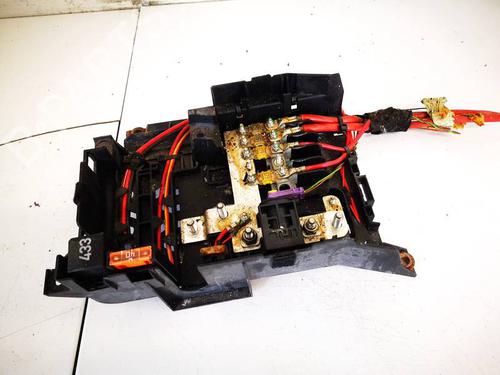 Used Fuse box PORSCHE CAYENNE (9PA) S 4.5 (340 hp) 32573091