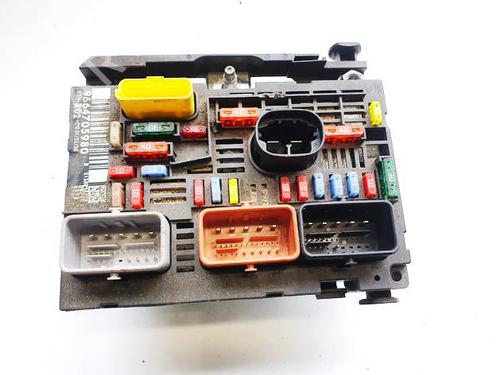 Used Fuse box Fuse box CITROËN C4 Picasso I MPV (UD_) 2.0 HDi 138 (136 hp) 36029522 36029522