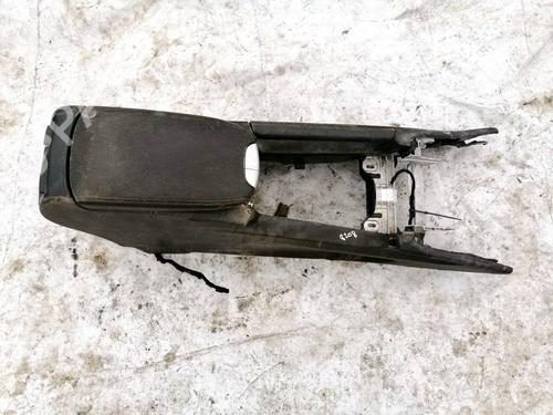 Used Armrest / Center console Armrest / Center console 35198215 35198215