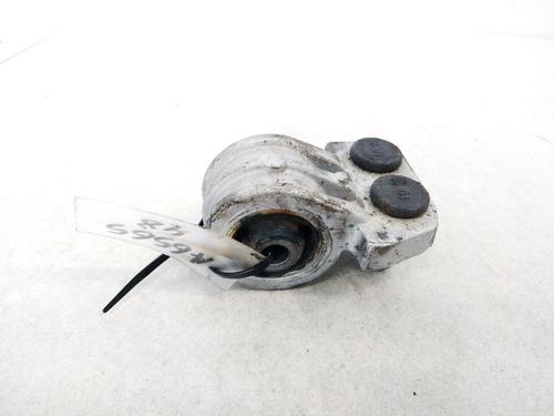 Used Engine mount Engine mount VOLVO S60 I (384) D5 (163 hp) 33077260 33077260