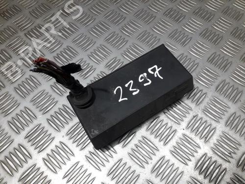 Used Fuse box Fuse box OPEL ASTRA F Hatchback (T92) 1.7 D (F08, M08, F68, M68) (60 hp) 33500964 33500964