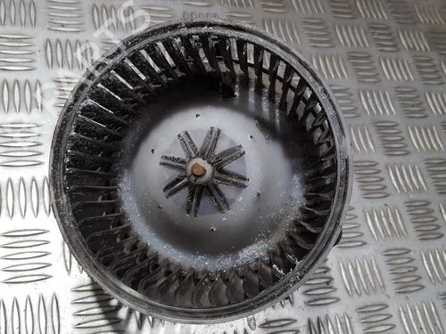 Used Heater blower motor Heater blower motor LEXUS IS I (_E1_) 200 (GXE10) (155 hp) 35699370 35699370