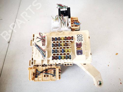 Used Fuse box Fuse box LEXUS RX (MCU15) 300 AWD (MCU15) (201 hp) 32951141 32951141