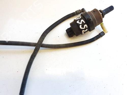 Used Washer pump Washer pump OPEL ZAFIRA / ZAFIRA FAMILY B (A05) 1.9 CDTI (M75) (120 hp) 35231316 35231316