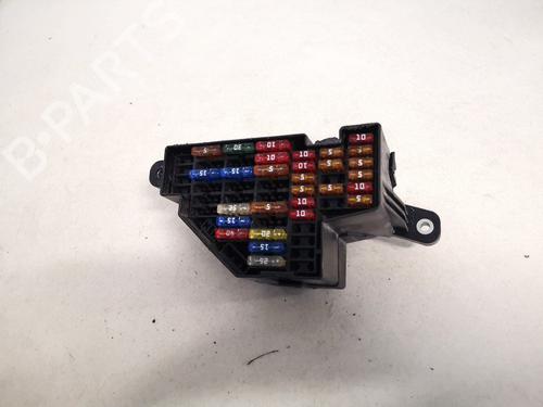 fuse-box-vw-passat-b6-3c2-2005-2006-2007-2008-2009-2010-2011-32895836 main image