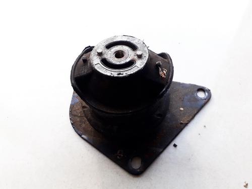Used Engine mount Engine mount VW POLO Van Hatchback Van (6N1) 1.4 (60 hp) 33530160 33530160