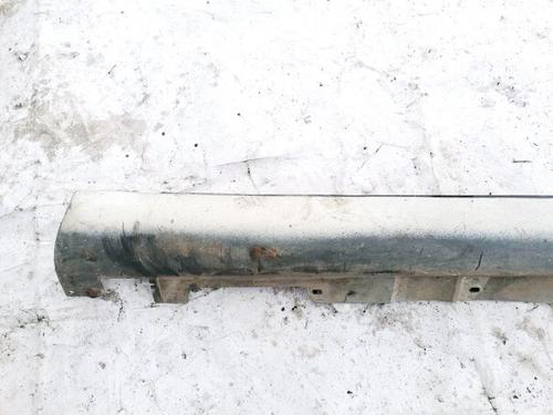 Venstre sidekjole Venstre sidekjole TOYOTA AVENSIS (_T25_) 2.0 D-4D (CDT250_, CDT250R) (116 hp) 35454128 35454128
