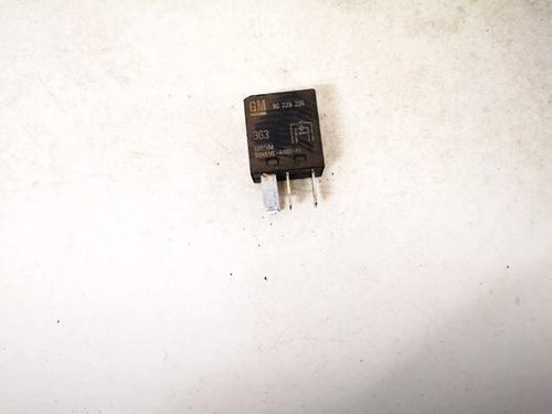 Used Electronic sensor Electronic sensor OPEL ASTRA F Hatchback (T92) 1.7 TDS (F08, M08, F68, M68) (82 hp) 33079028 33079028