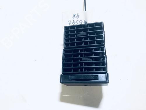 Luftventilen Luftventilen AUDI 80 B3 Saloon (893, 894, 8A2) 1.8 S (90 hp) 33075558 33075558