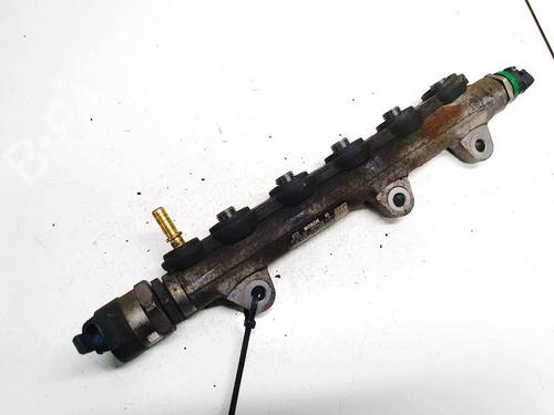 Used Injection rail Injection rail 35296694 35296694