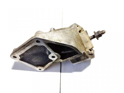 Used Engine mount Engine mount SUZUKI GRAND VITARA I (FT, HT) 2.7 (JA 627) (184 hp) 32884603 32884603