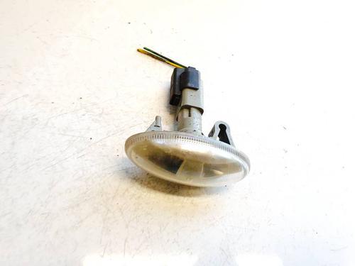 Pisca lateral esquerdo Pisca lateral esquerdo PEUGEOT 307 (3A/C) 1.6 HDi (90 hp) 35168653 35168653