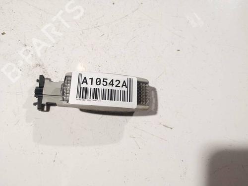 Plafoniera interna Plafoniera interna VW GOLF IV (1J1) 1.8 T (150 hp) 34999541 34999541