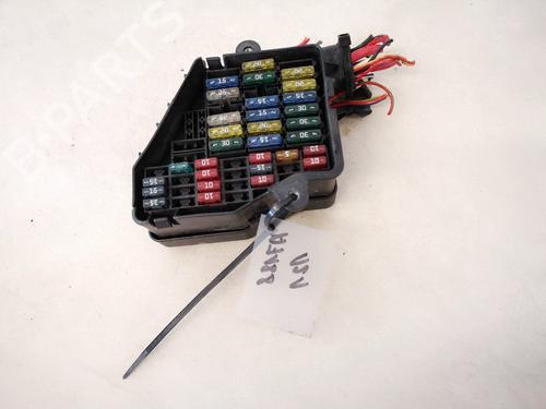 sikringsdose-audi-a4-b6-8e2-2000-2001-2002-2003-2004-2005-32882281 main image