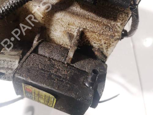 washer-pump-kia-sorento-i-jc-2002-2003-2004-2005-2006-2007-2008-2009-2010-2011-34764857 main image