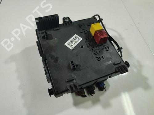 Used Fuse box Fuse box OPEL VECTRA C (Z02) 2.2 DTI 16V (F69) (125 hp) 32541943 32541943