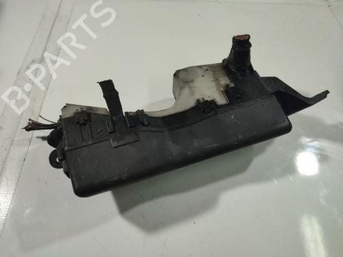 Used Fuse box Fuse box TOYOTA AVENSIS (_T25_) 2.0 D-4D (CDT250_, CDT250R) (116 hp) 32538713 32538713