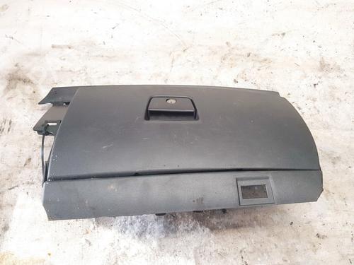 Used Glove box Glove box VOLVO V50 (545) 1.6 D (110 hp) 35557612 35557612