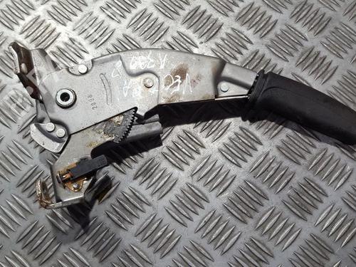 Used Hand brake Hand brake OPEL VECTRA B (J96) 1.8 i 16V (F19) (116 hp) 35665097 35665097