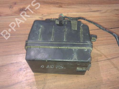 Used Fuse box Fuse box FORD MONDEO II (BAP) 1.8 i (115 hp) 33531718 33531718