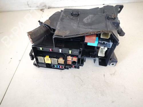 Used Fuse box Fuse box TOYOTA RAV 4 III (_A3_) 2.2 D (ALA35_) (150 hp) 32950202 32950202