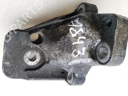 Used Support Support VOLVO S60 I (384) D5 (163 hp) 32905303 32905303