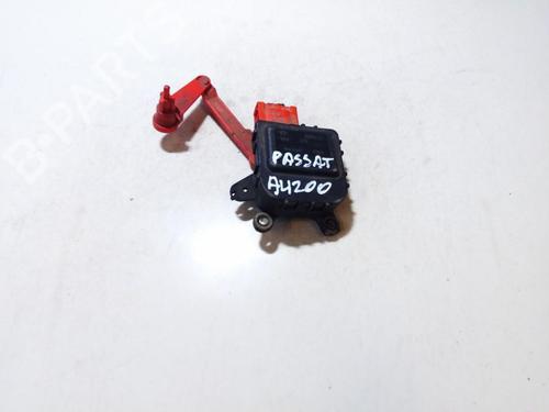 Electronic module VW PASSAT B5 Variant (3B5) 1.9 TDI | BP33518594M83 - Image 2