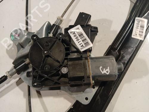 Used Right front window motor Right front window motor CHEVROLET CRUZE Hatchback (J305) 2.0 CDI (163 hp) 40519338 40519338