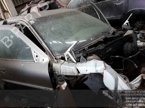 Used Parts OPEL VECTRA B (J96)  2.0 i (F19)  4526284