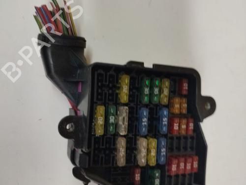 Used Fuse box Fuse box AUDI A4 B6 (8E2) 1.9 TDI (101 hp) 33837863 33837863