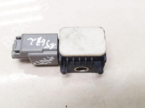 Used Electronic module Electronic module FORD FOCUS II (DA_, HCP, DP) 1.6 TDCi (90 hp) 33106301 33106301