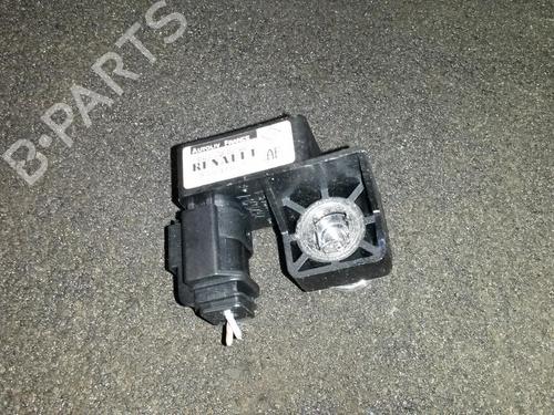 Used Electronic module Electronic module RENAULT MEGANE II (BM0/1_, CM0/1_) 1.5 dCi (BM0F, BM0T, BM2B, CM0F, CM0T) (82 hp) 33480103 33480103