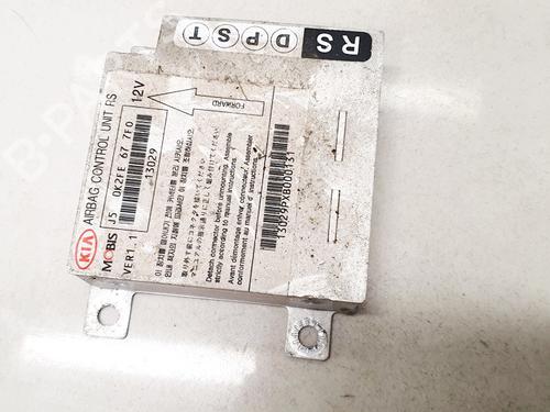 Airbag styreenhed Airbag styreenhed KIA CARENS I MPV (FC, FJ) 2.0 CRDi (113 hp) 33104661 33104661