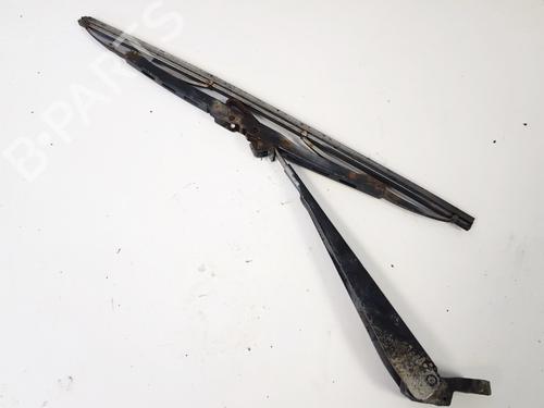 Used Front windshield wiper arm Front windshield wiper arm VW PASSAT B3/B4 Variant (3A5, 35I) 1.9 TDI (90 hp) 33088596 33088596