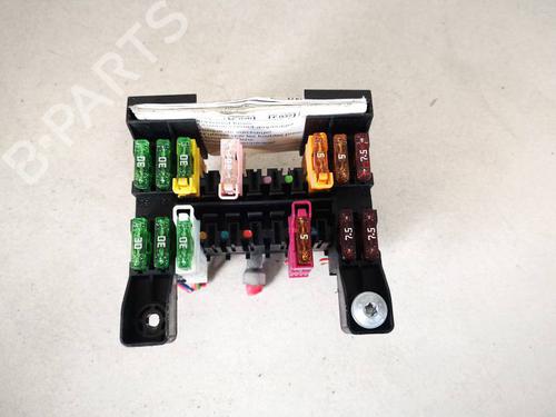 Used Fuse box Fuse box MERCEDES-BENZ E-CLASS (W211) E 200 Kompressor (211.042) (163 hp) 32954219 32954219