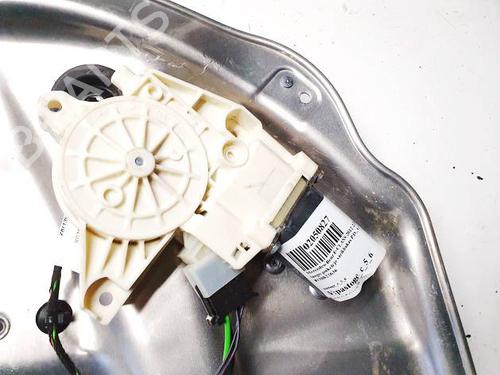 Used Right front window motor Right front window motor MERCEDES-BENZ E-CLASS (W212) E 300 Hybrid / BlueTEC Hybrid (212.098) (204 hp) 35226417 35226417