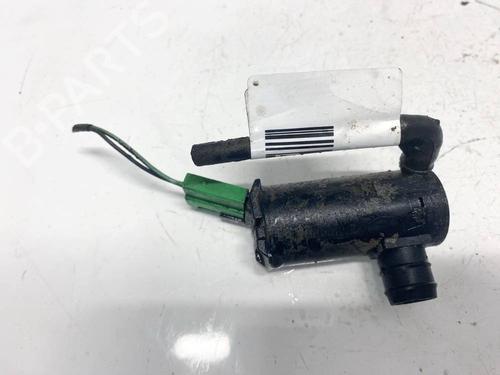 washer-pump-mitsubishi-outlander-i-cu_w-2001-2002-2003-2004-2005-2006-2007-2008-35031078 main image