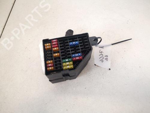 fuse-box-vw-passat-b6-3c2-2005-2006-2007-2008-2009-2010-2011-32899703 main image