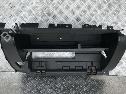 Used Glove box Glove box SUBARU LEGACY V (BM) 2.0 D AWD (BMD) (150 hp) 35838384 35838384